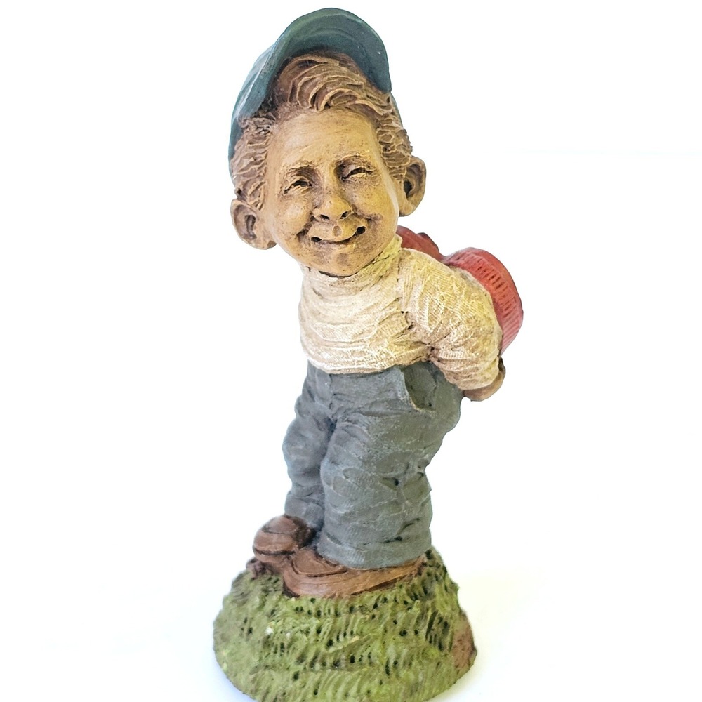 1992 Cairn Studio Tom Clark Skeeter Figurine 8036 Boy Heart Valentine Vintage